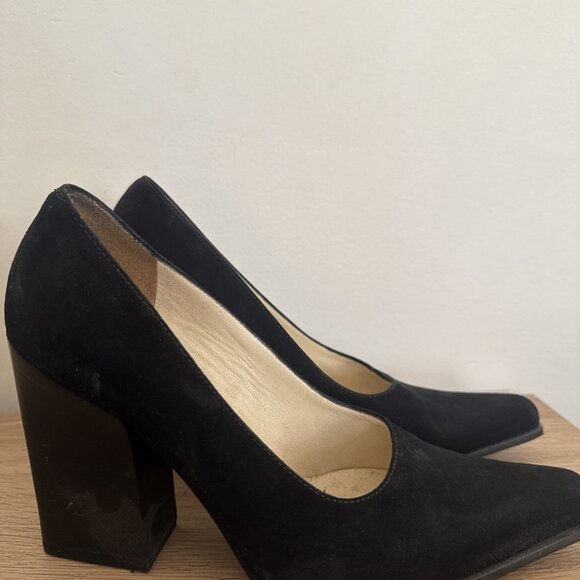 Miu Miu Vintage Pointed Toe Block Heel Pumps (EU 37.5 / US 7.5) - Picture 2 of 5